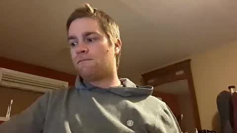 woodeee77 online show from 03.08.25