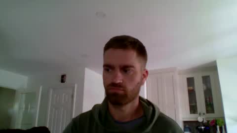 woodeee77 online show from 10.08.25