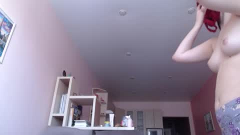 Snapshot of woodland_peony chatting on 02.13.26 Woodland Peony online show from 02.13.26