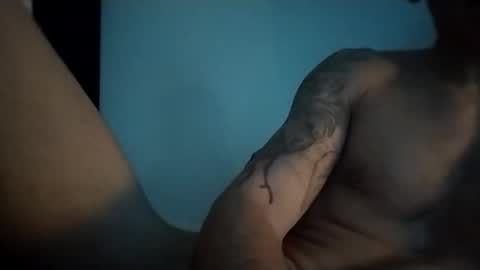 LongNThrobbn online show from 02.22.26