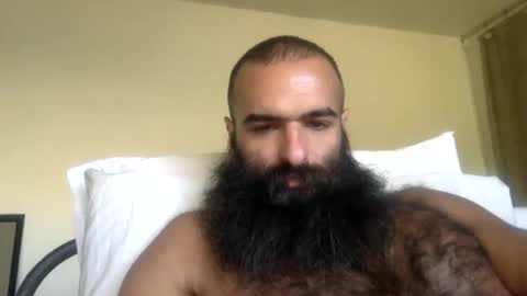 woof_wolf37 online show from 03.18.26