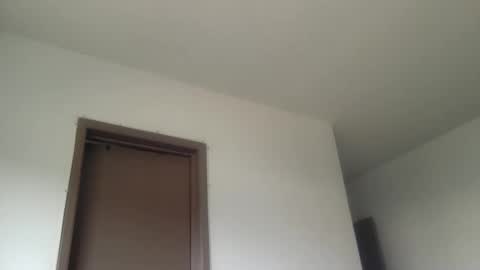 woof_wolf37 online show from 06.05.26