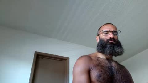 Snapshot of woof_wolf37 chatting on 06.11.26 woof_wolf37 online show from 06.11.26