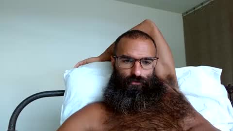 Snapshot of woof_wolf37 chatting on 06.17.26 woof_wolf37 online show from 06.17.26