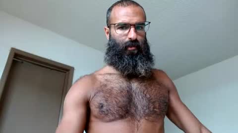 Snapshot of woof_wolf37 chatting on 06.18.26 woof_wolf37 online show from 06.18.26