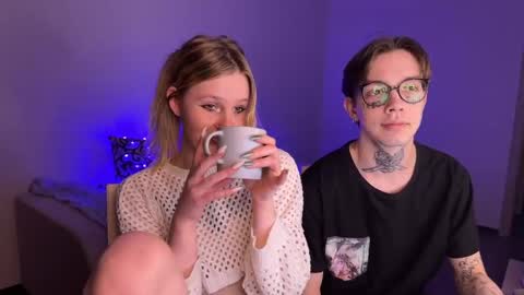 Snapshot of worldofllove chatting on 01.14.25 Arnika and Simon online show from 01.14.25