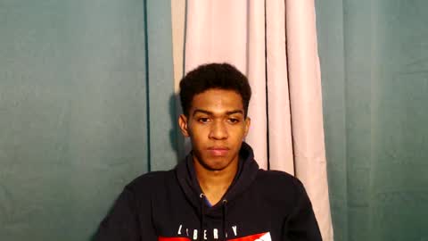 Snapshot of worshipmycockxxx chatting on 01.29.25 Josh This is my new account now online show from 01.29.25