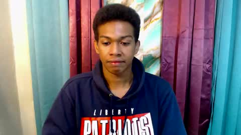 Snapshot of worshipmycockxxx chatting on 10.02.25 Josh This is my new account now online show from 10.02.25