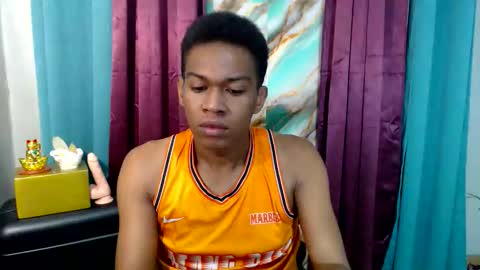 Snapshot of worshipmycockxxx chatting on 10.26.25 Josh This is my new account now online show from 10.26.25