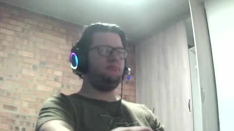 Snapshot of worsie333 chatting on 10.29.25 worsie online show from 10.29.25