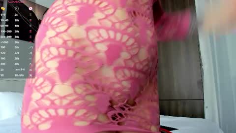 Hey Im Lina See you 12am - 6am GMT  3 online show from 07.25.26