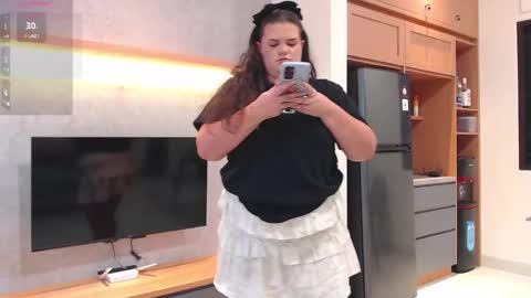 Snapshot of wow_its_kaitlyn chatting on 10.15.25 Kaitlyn xx online show from 10.15.25