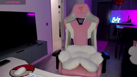 Emi online show from 02.25.26