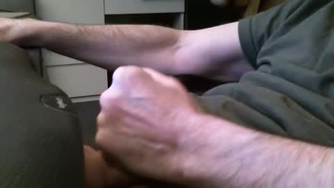 Snapshot of wrangleat0r chatting on 10.28.25 wrangleat0r online show from 10.28.25