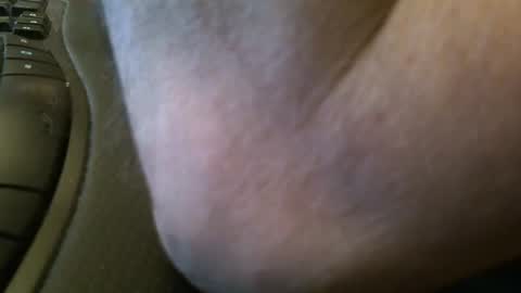 Snapshot of wrangleat0r chatting on 11.22.25 wrangleat0r online show from 11.22.25