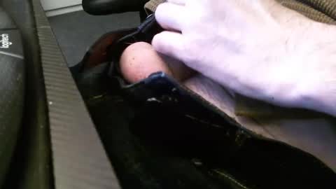 Snapshot of wrangleat0r chatting on 05.14.26 wrangleat0r online show from 05.14.26