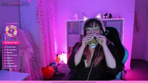 Wren Valentine online show from 11.22.25