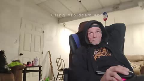 Snapshot of wsmfpfam chatting on 11.30.25 Panic People online show from 11.30.25