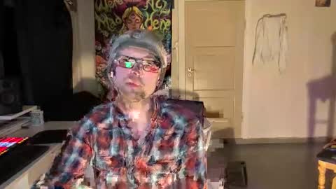 wulffi95 online show from 03.06.26