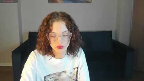 Snapshot of wullwet_rav chatting on 07.14.26 wullwet rav online show from 07.14.26