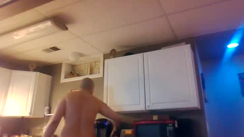 Snapshot of wundrsword33 chatting on 01.17.25 BONER DONOR online show from 01.17.25