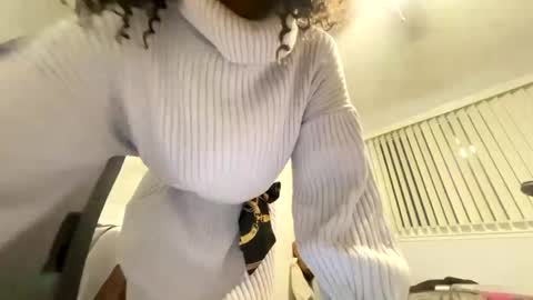 Snapshot of wynterheat chatting on 02.20.25 Wynter Heat online show from 02.20.25