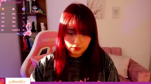Snapshot of x_allison02x chatting on 09.09.25 Allison online show from 09.09.25