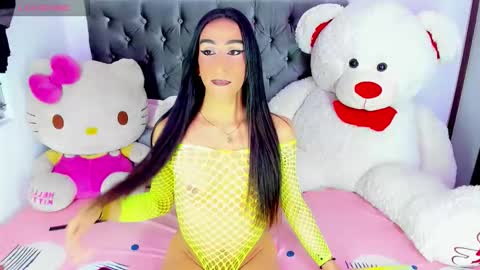 Maria Juliana online show from 11.11.25