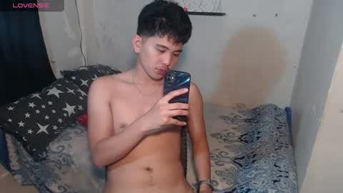 Snapshot of x_jemy22 chatting on 06.23.26 Jemy online show from 06.23.26