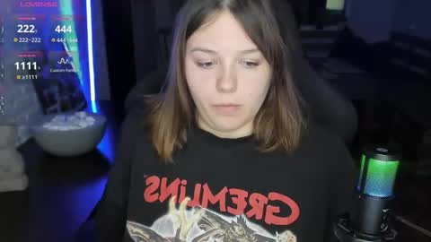 LOVE NERDS ONLY online show from 09.19.25