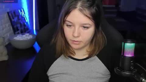 LOVE NERDS ONLY online show from 10.08.25