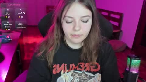 LOVE NERDS ONLY online show from 03.22.26