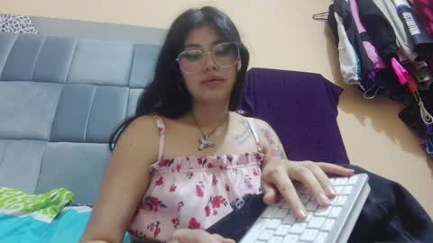 Snapshot of x_nyokoo chatting on 02.26.25 My other accont x nyoko online show from 02.26.25