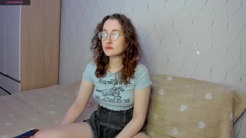 Snapshot of x_purr_agatha_x chatting on 02.09.26 Agatha online show from 02.09.26