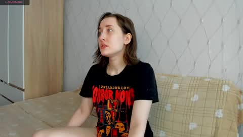 Snapshot of x_purr_agatha_x chatting on 05.14.26 Agatha online show from 05.14.26