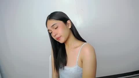 Snapshot of xairah_doux chatting on 05.15.26 xairah_doux online show from 05.15.26