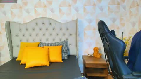 xam_collen online show from 10.08.25