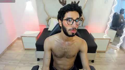 ISSANDER online show from 12.04.24