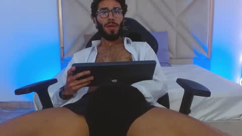 ISSANDER online show from 12.07.24