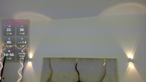 ISSANDER online show from 01.13.25