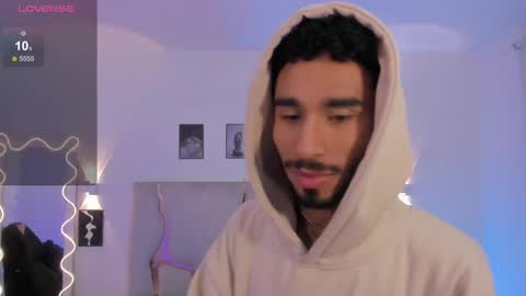 ISSANDER online show from 02.12.25