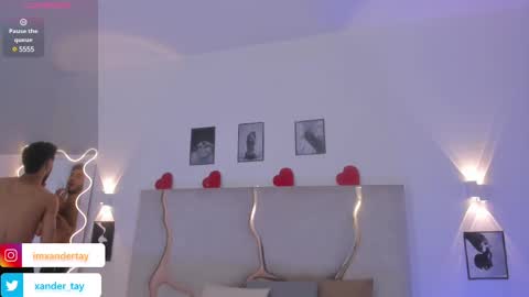 ISSANDER online show from 02.24.25