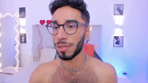 ISSANDER online show from 03.05.25