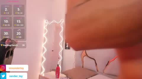 ISSANDER online show from 03.08.25