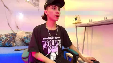 Snapshot of xandergrey8 chatting on 02.23.26 xandergrey8 online show from 02.23.26