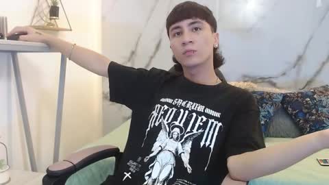 xandergrey8 online show from 04.05.26