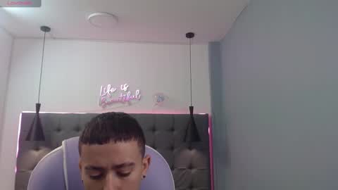 xavii_18_ online show from 03.11.25