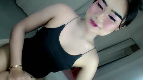 Snapshot of xchinita_kyanggx chatting on 05.17.26 kianna online show from 05.17.26