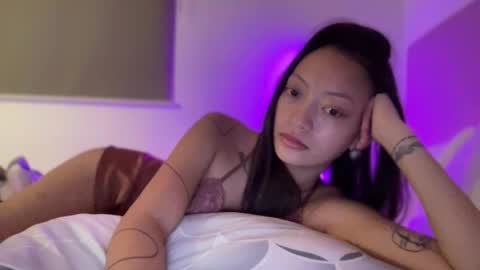 Sachi Cy online show from 10.29.25