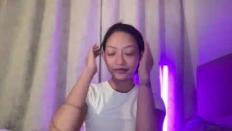 Sachi Cy online show from 10.31.25